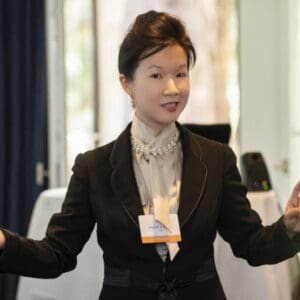 Katrin J. Yuan Rednerin Künstliche Intelligenz Digital-Rednerin